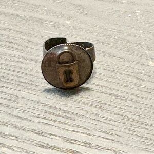 Vintage Lock Design Ring